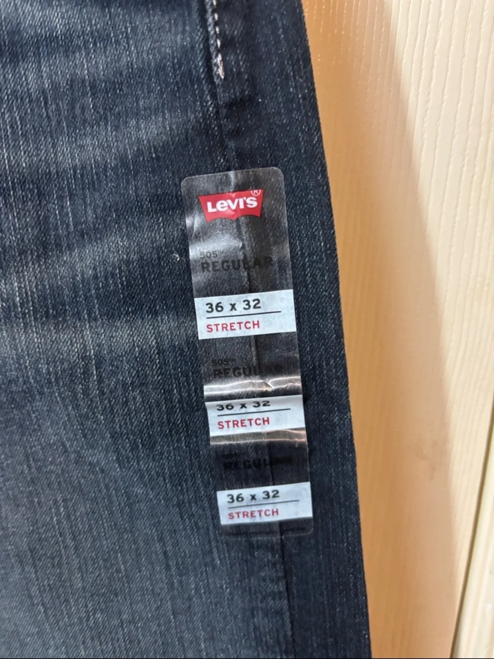 Levi's Men's Dark Gray Straight Jeans